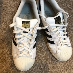 adidas superstars